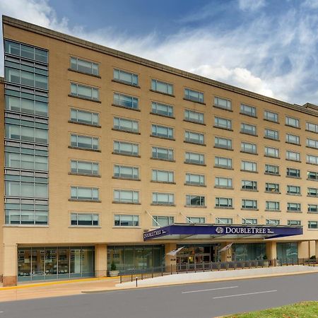 Doubletree By Hilton St. Louis Forest Park Buitenkant foto