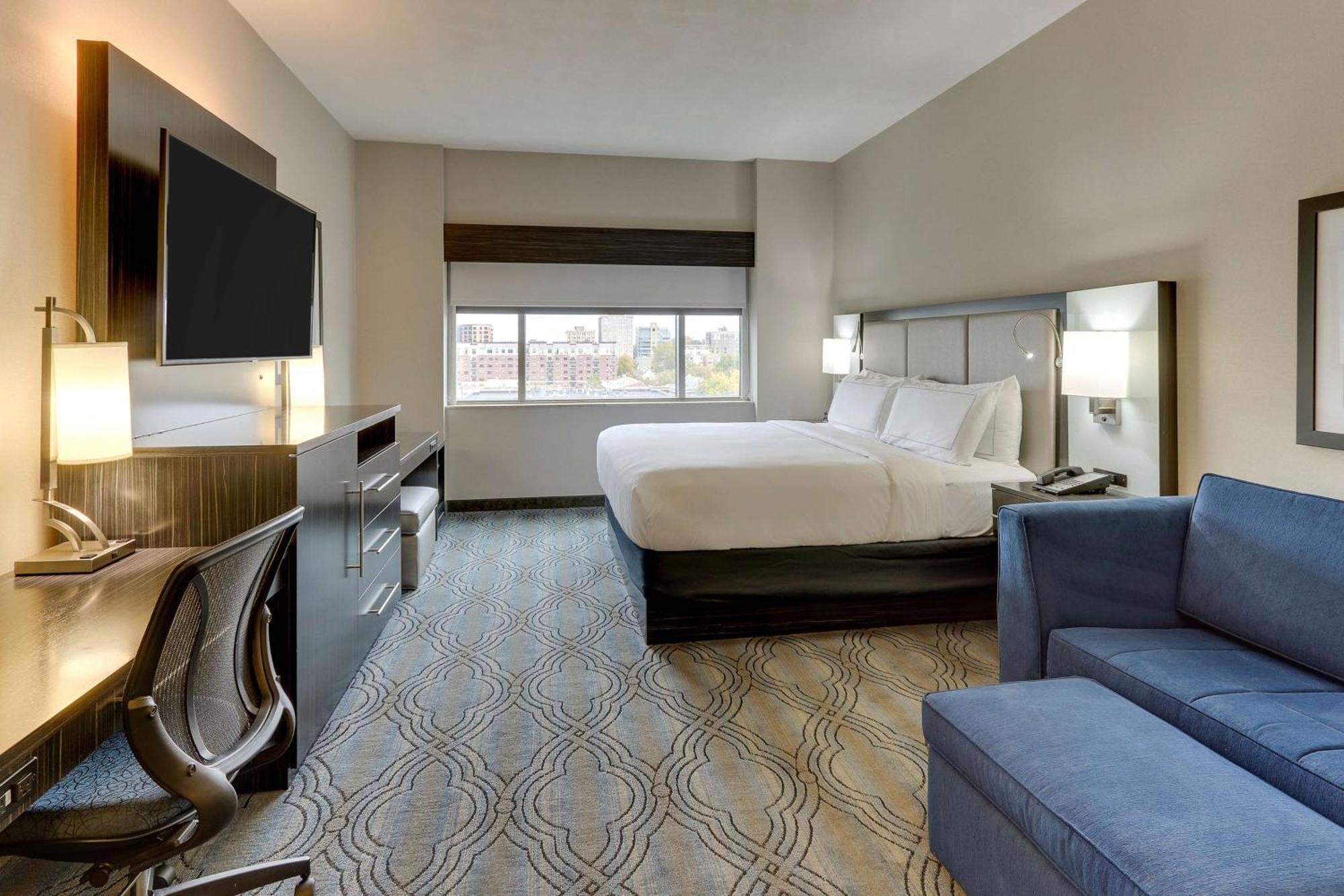 Doubletree By Hilton St. Louis Forest Park Buitenkant foto