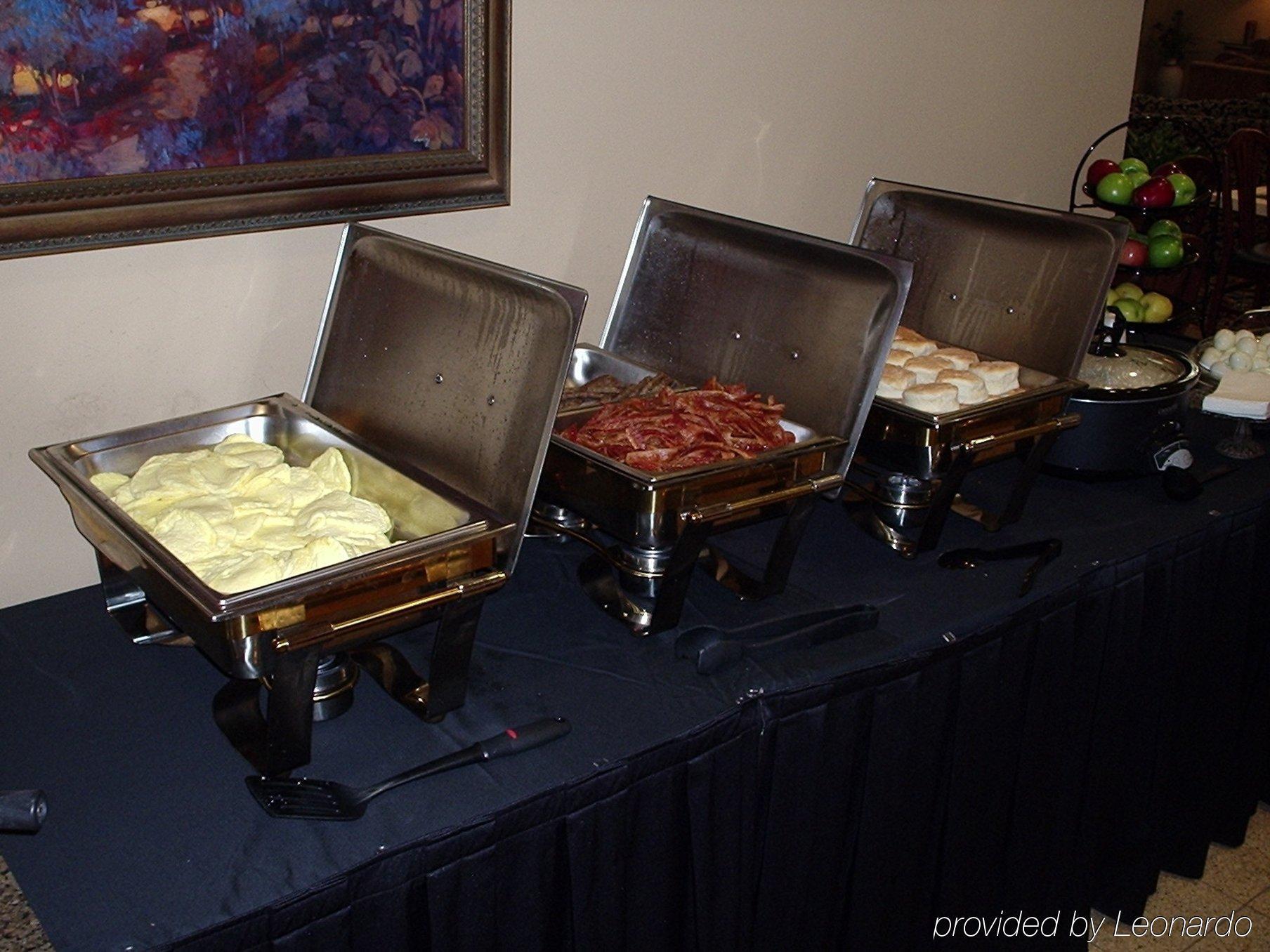Doubletree By Hilton St. Louis Forest Park Restaurant foto