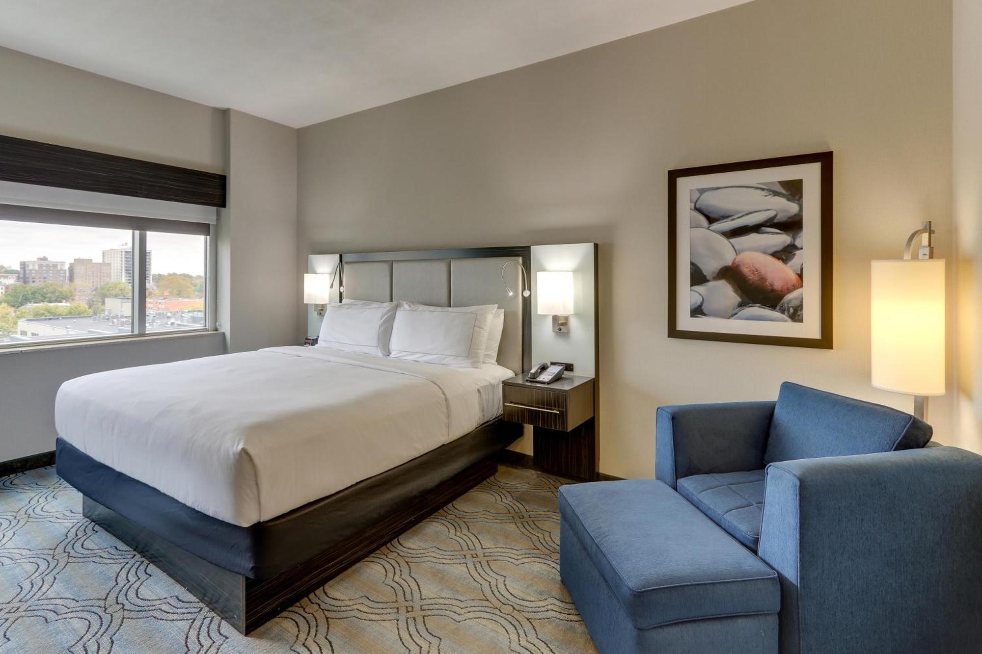 Doubletree By Hilton St. Louis Forest Park Buitenkant foto